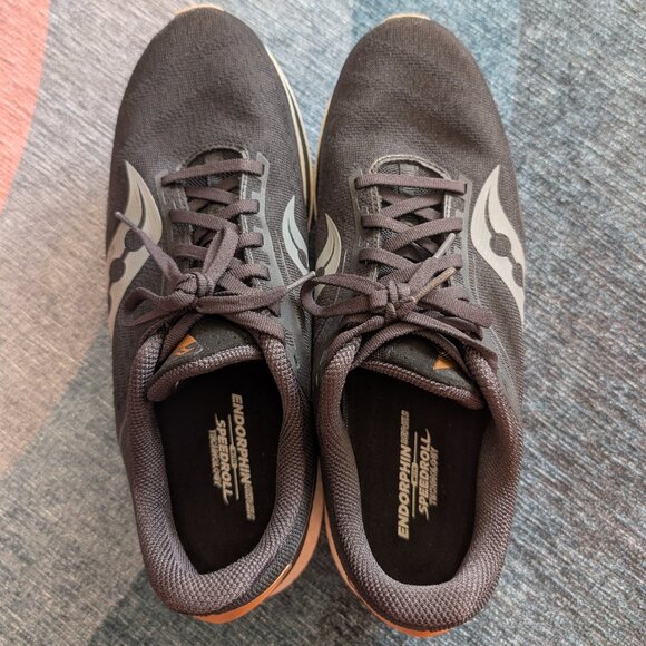 Saucony Endorphin Speed Black/Gold - Men's Size 9.5 D - Picture 3 of 5